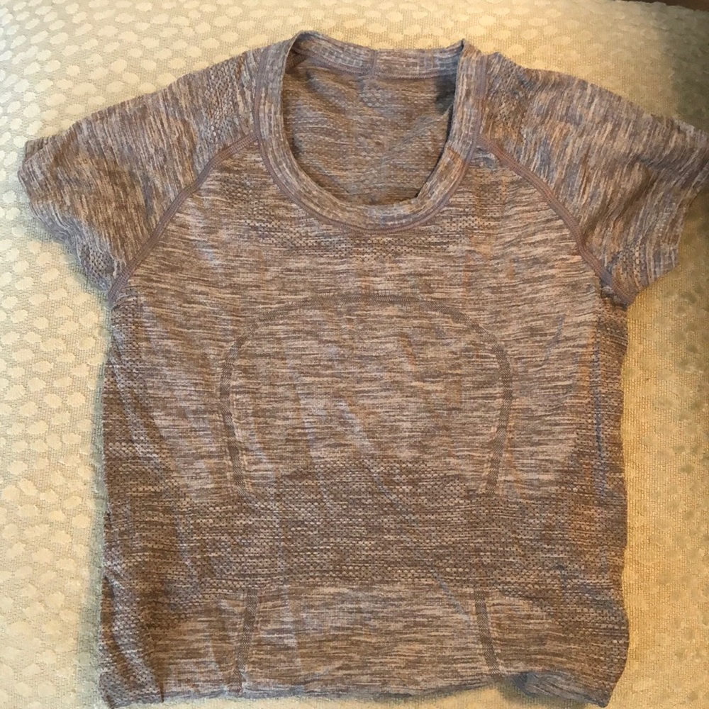 Lululemon Swiftly tech top
